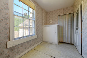 Bedroom 4- click for photo gallery